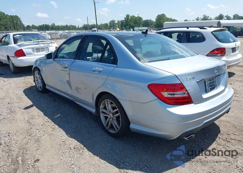 2014 Mercedes-Benz C 300 Luxury 4Matic/Sport 4Matic from USA, damaged, VIN WDDGF8AB0EA963550